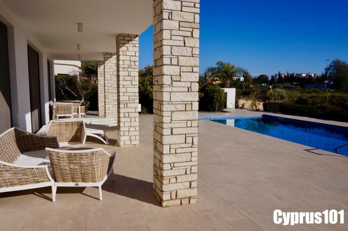 Image No.11-Villa / Détaché de 5 chambres à vendre à Agios Georgios