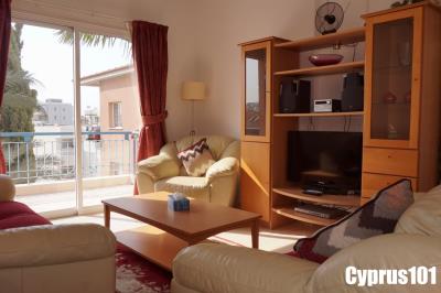 5-Paphos-3-bed-apartment-close-to-tomb-of-the-kings-Property-1337
