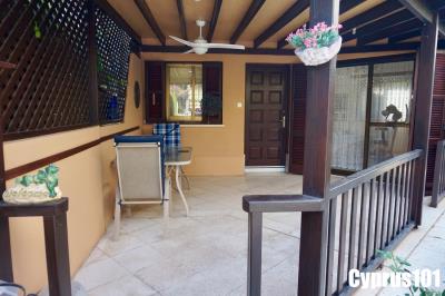 14-Kato-Paphos-semi-detached-villa-Property-1352