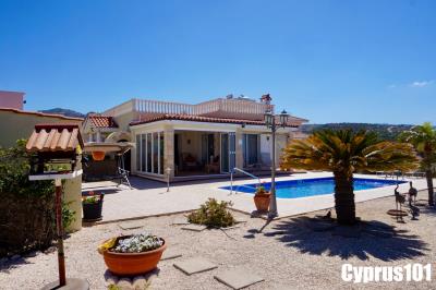1-Peyia-bungalow-with-roof-terrace-in-popular-village-PROPERTY-1386