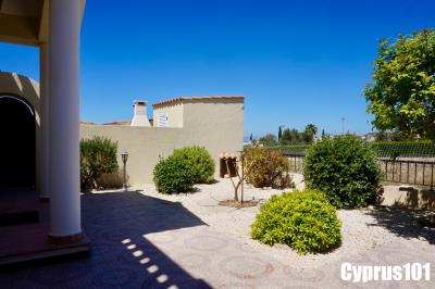 4-Peyia-bungalow-with-roof-terrace-in-popular-village-PROPERTY-1386