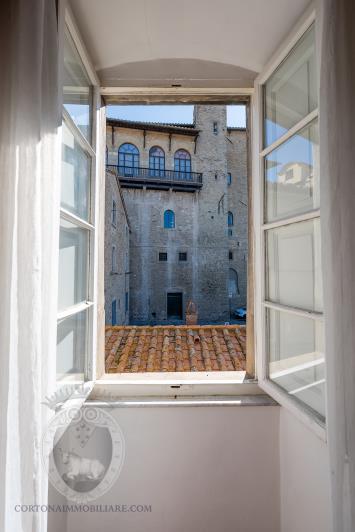 Image No.29-3 Bed Apartment for sale