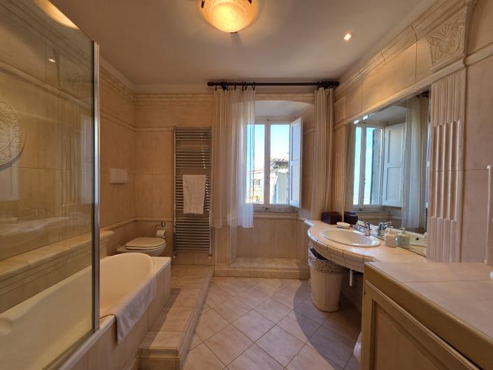 Image No.46-3 Bed Apartment for sale
