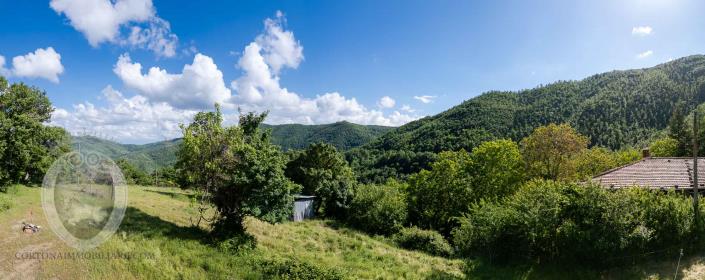 Image No.8-4 Bed Farmhouse for sale