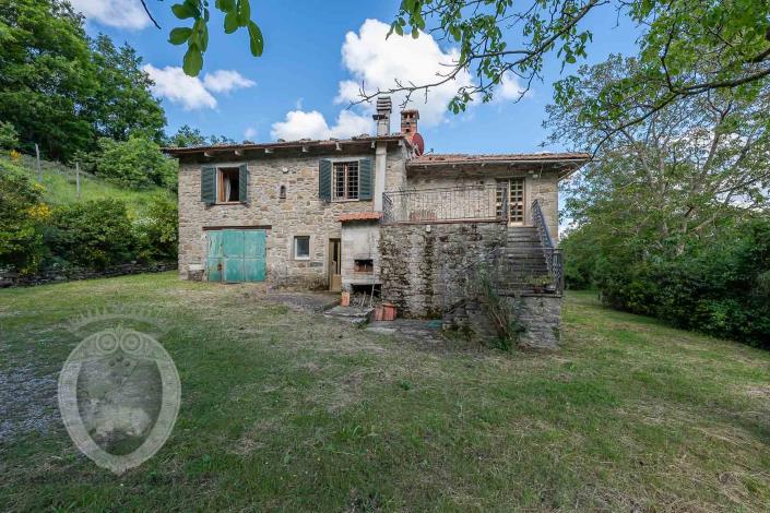 Image No.13-4 Bed Farmhouse for sale