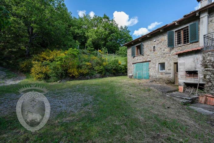 Image No.14-4 Bed Farmhouse for sale