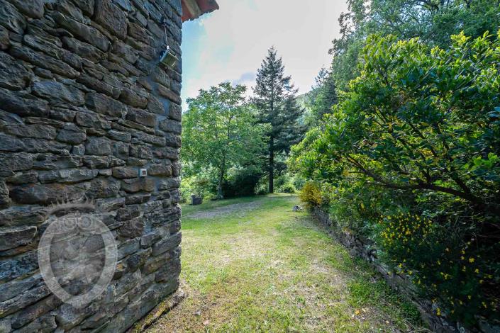 Image No.30-4 Bed Farmhouse for sale