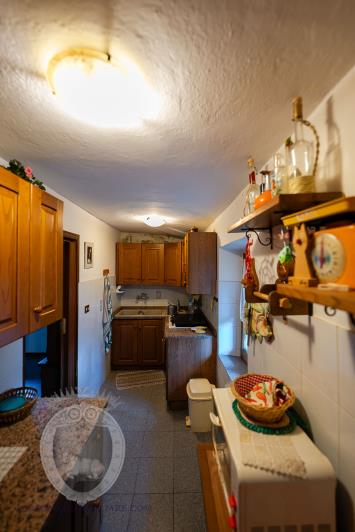 Image No.39-4 Bed Farmhouse for sale