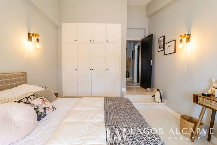 Image No.25-4 Bed Villa for sale