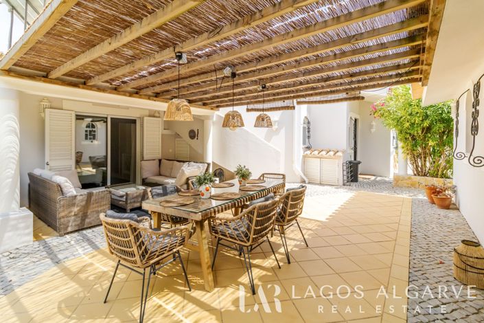 Image No.34-4 Bed Villa for sale
