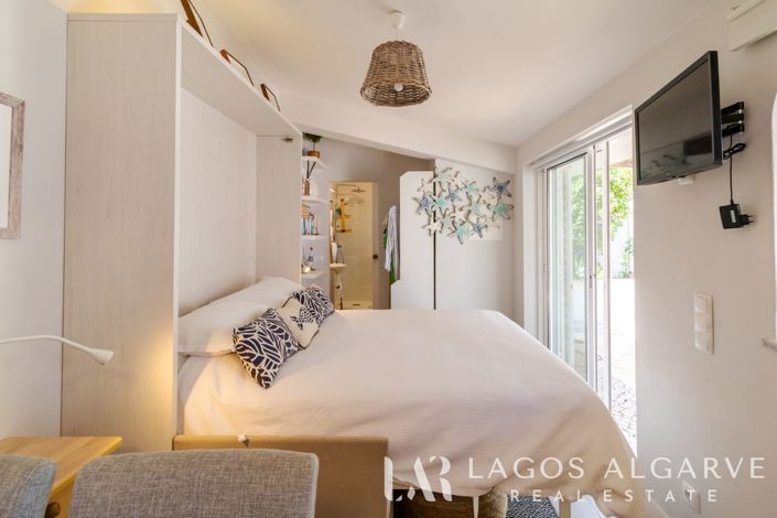 Image No.37-4 Bed Villa for sale