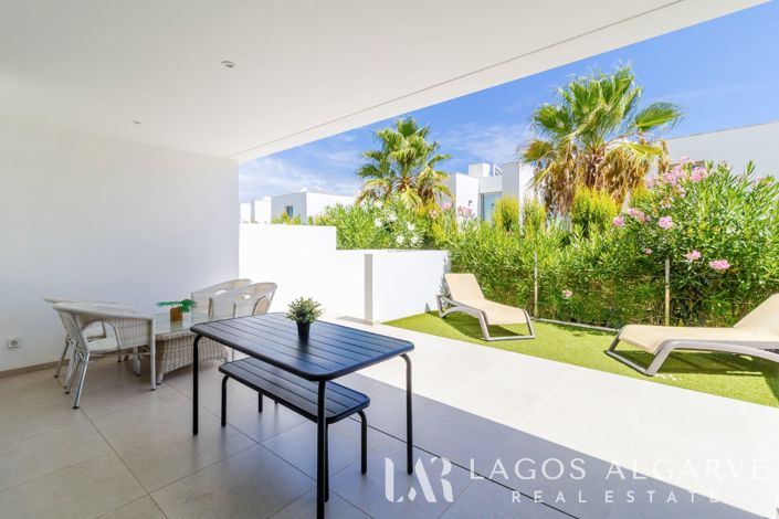 Image No.6-3 Bed Townhouse for sale