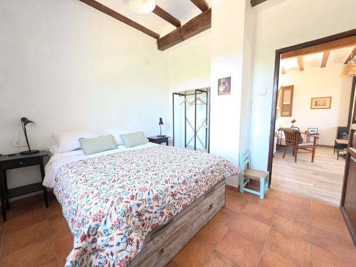 Image No.18-3 Bed Townhouse for sale