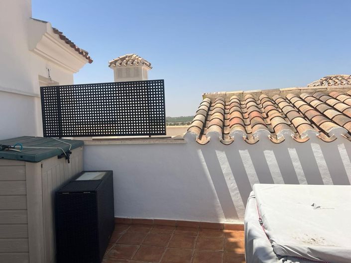 Image No.11-2 Bed Property for sale