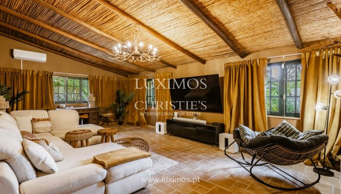 Image No.8-7 Bed Villa for sale