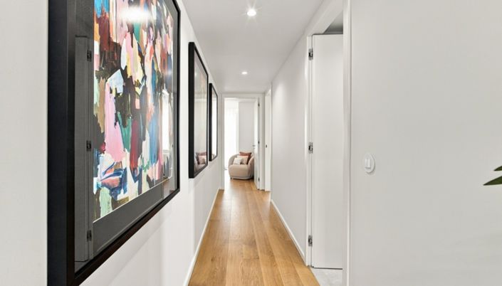 Image No.11-2 Bed Apartment for sale