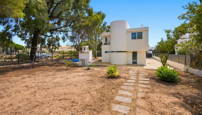 Image No.25-3 Bed Villa for sale