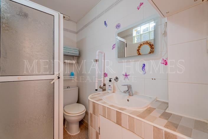 Image No.19-2 Bed Townhouse for sale