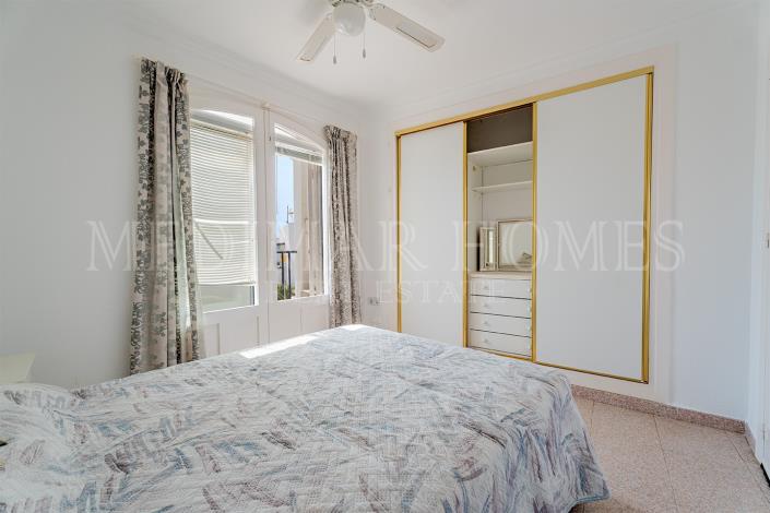 Image No.25-2 Bed Townhouse for sale