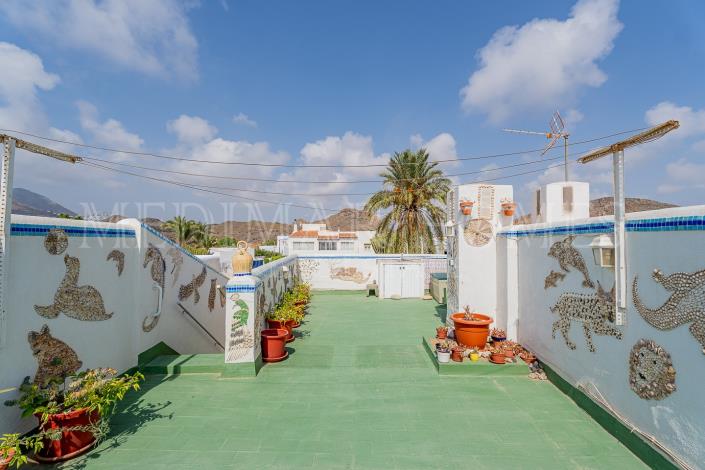 Image No.35-2 Bed Townhouse for sale