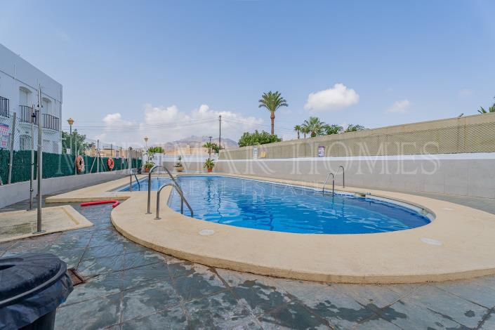 Image No.47-2 Bed Townhouse for sale
