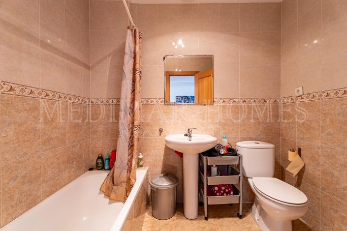 Image No.10-2 Bed Apartment for sale