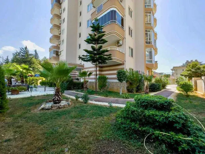 Image No.12-4 Bed Apartment for sale