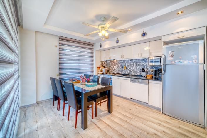 Image No.11-2 Bed Apartment for sale