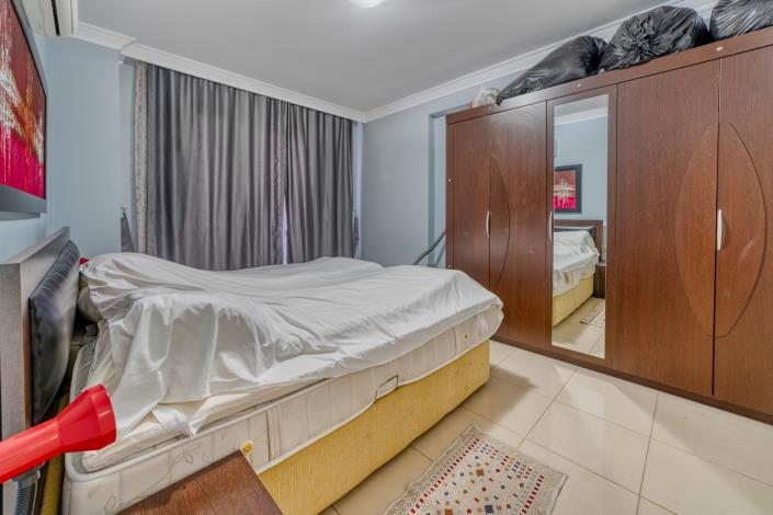 Image No.12-2 Bed Apartment for sale
