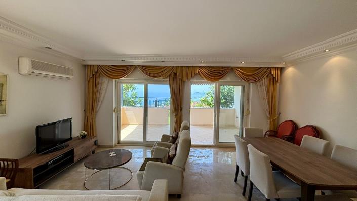 Image No.21-2 Bed Apartment for sale