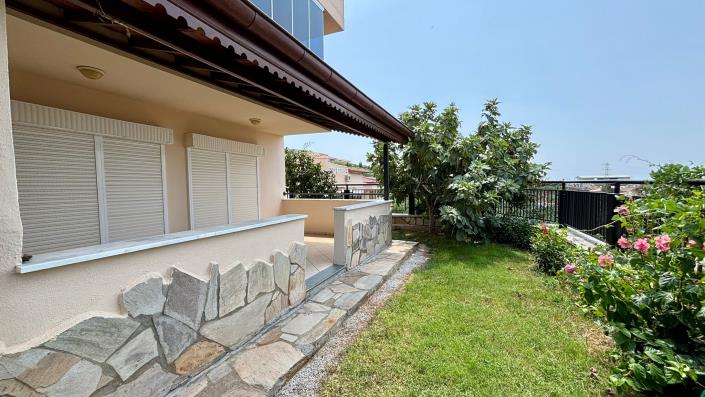 Image No.34-2 Bed Apartment for sale