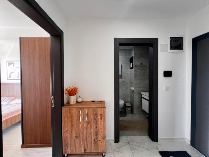 Image No.11-1 Bed Apartment for sale