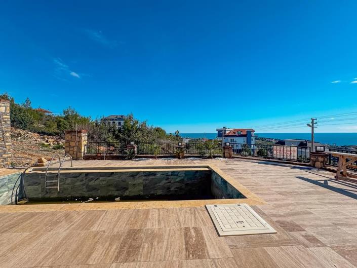 Image No.6-5 Bed Villa for sale