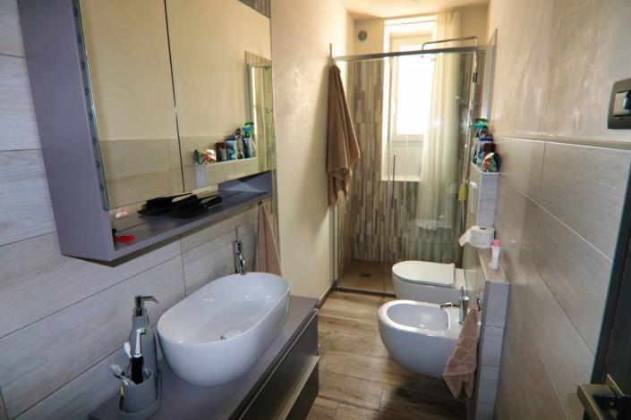 Image No.41-1 Bed Apartment for sale