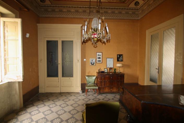 Image No.29-11 Bed Villa for sale