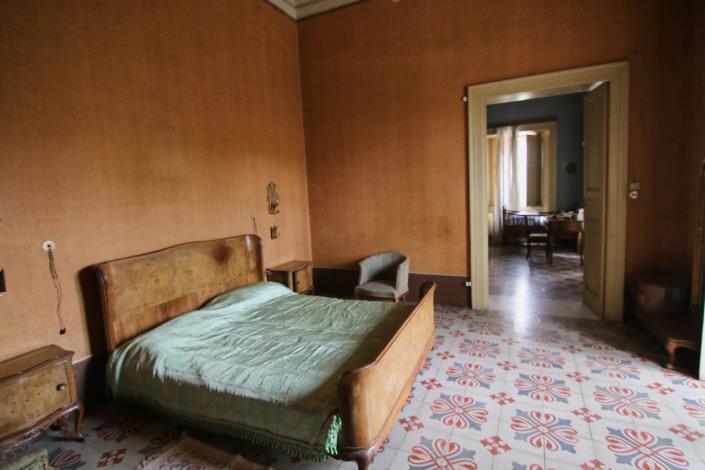 Image No.44-11 Bed Villa for sale