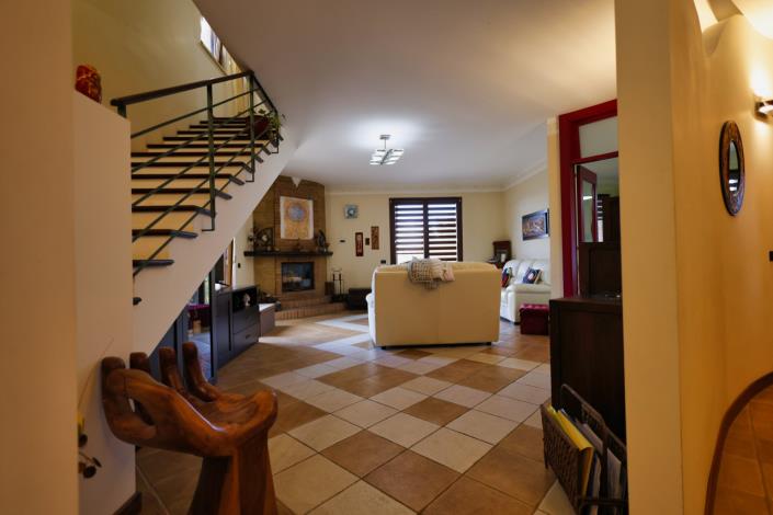 Image No.21-3 Bed Villa for sale