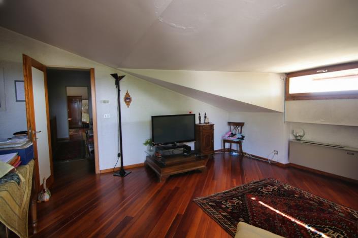 Image No.53-4 Bed Villa for sale