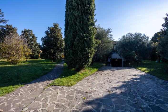 Image No.31-4 Bed Villa for sale