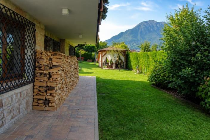 Image No.4-4 Bed Villa for sale
