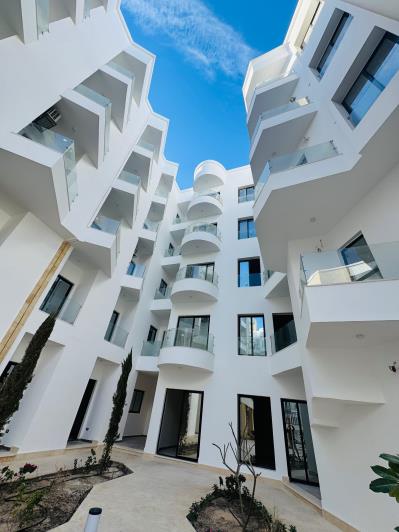 Image No.19-2 Bed Apartment for sale