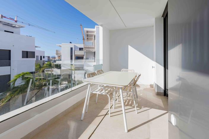 Image No.12-2 Bed Apartment for sale