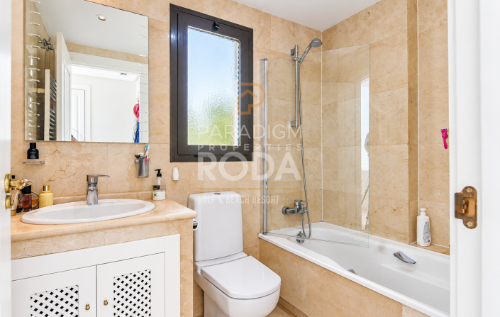 Image No.20-2 Bed Penthouse for sale