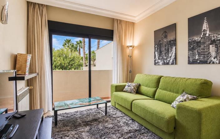 Image No.42-4 Bed Villa / Detached for sale