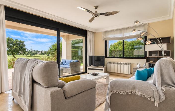 Image No.3-4 Bed Villa / Detached for sale