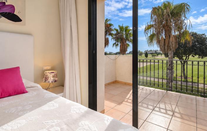 Image No.32-4 Bed Villa / Detached for sale