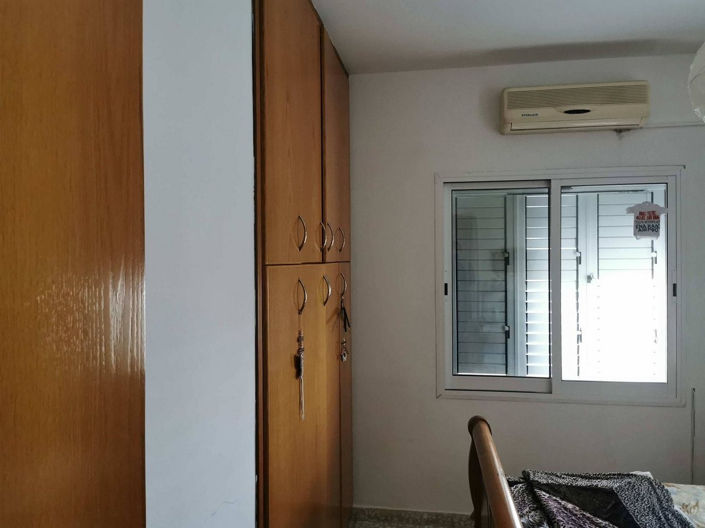 Image No.13-4 Bed House for sale