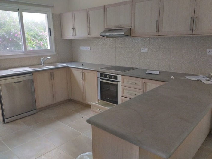 Image No.2-3 Bed Villa for sale