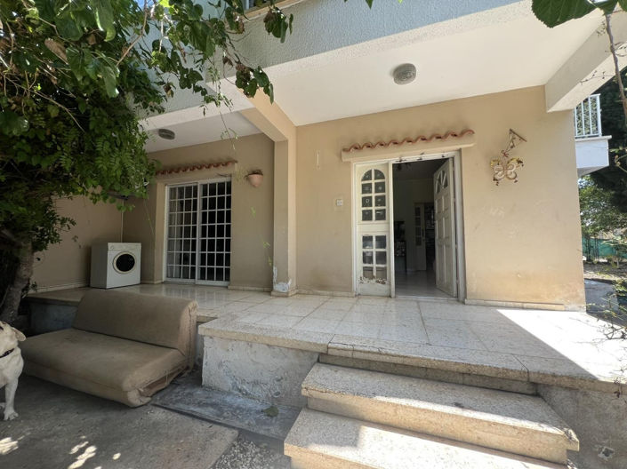 Image No.2-3 Bed House for sale