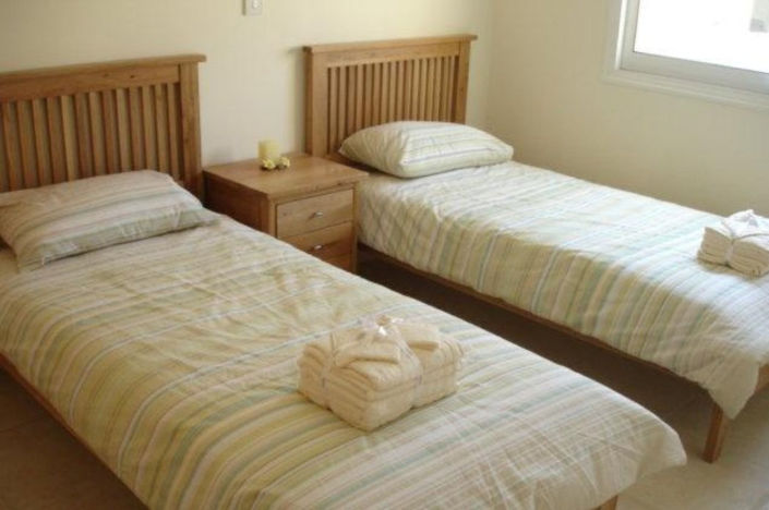 Image No.8-2 Bed Apartment for sale